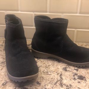 Sorel  black waterproof booties